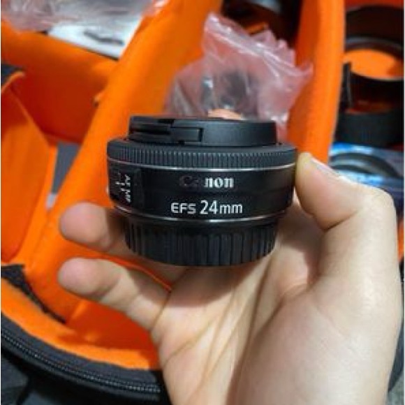 Canon Rebel T7i (camera + Extras) - Picture 9 of 9